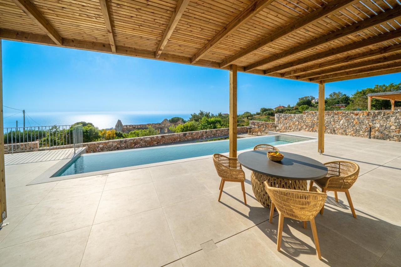 Summer Breeze Villa Tzamarelata 外观 照片
