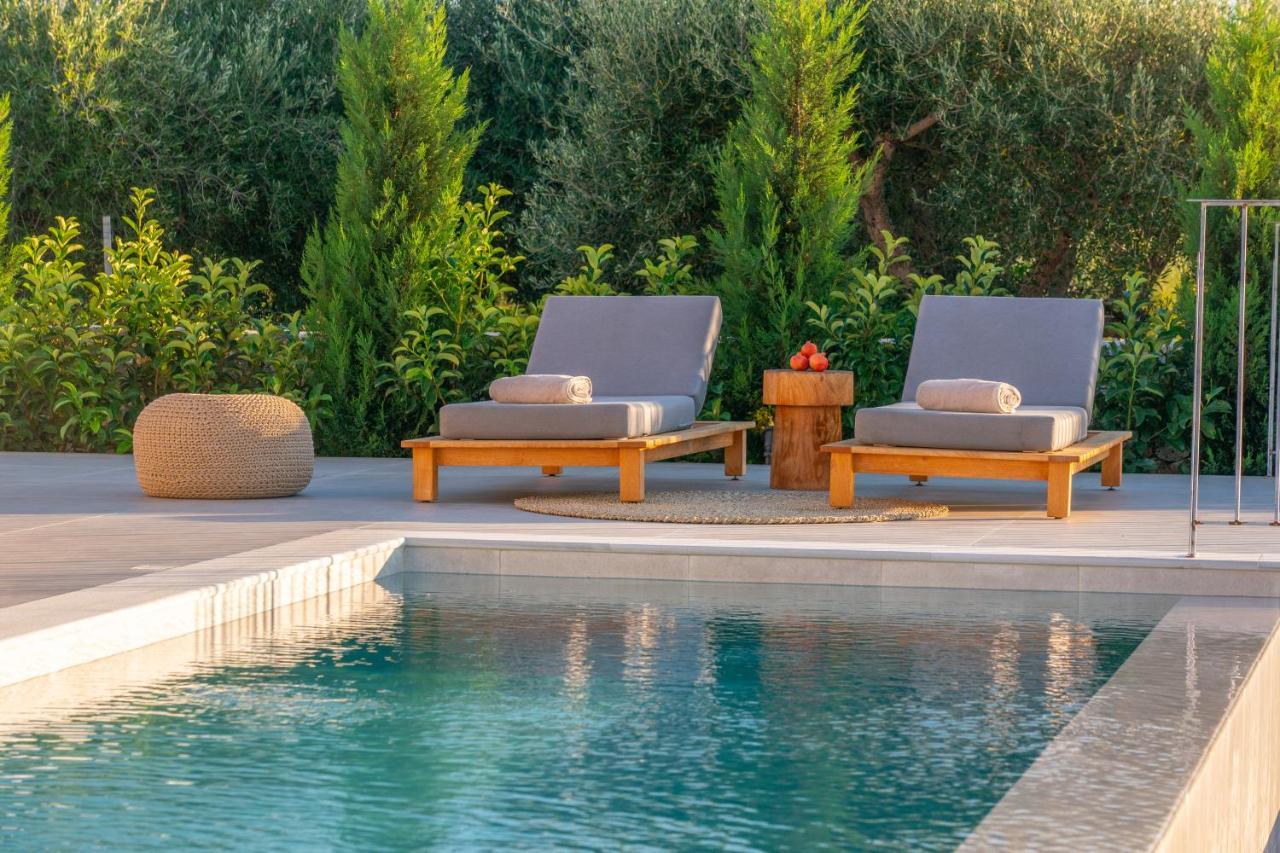 Summer Breeze Villa Tzamarelata 外观 照片
