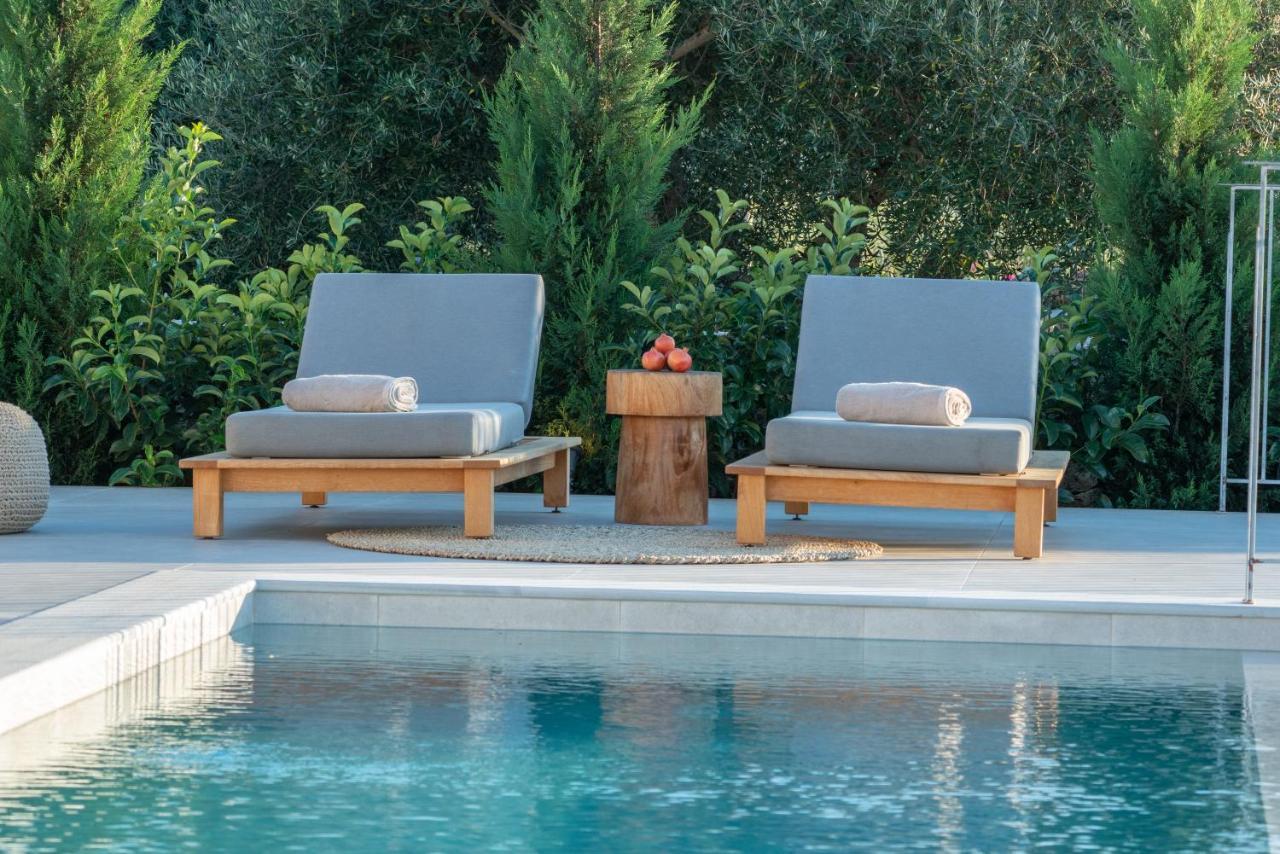 Summer Breeze Villa Tzamarelata 外观 照片